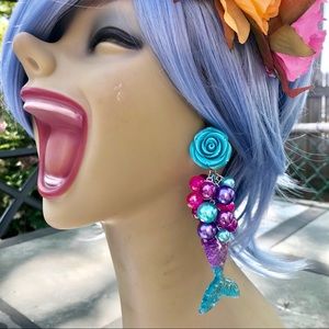 Mermaid 🧜‍♀️ tail teal pink purple earrings ocean beach babe jewelry trend